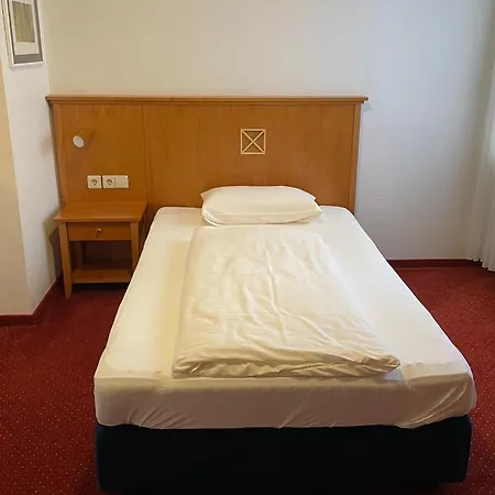 بيت ريفي Raubs Landgasthof *